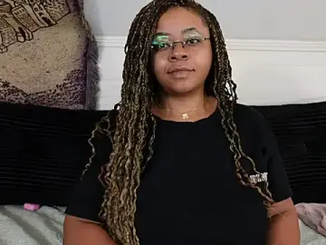 Stripchat Live Sex Cam of -khayaparker