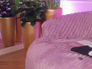 Stripchat Free Porn Cam of Anais_Bloom