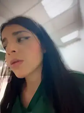 Stripchat Live Sex Cam of ArieliciousXXX