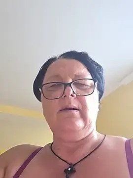Stripchat Free Live Porn of Diana_Diafan