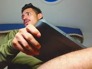 Stripchat Best live sex cam show of HomeAloneK