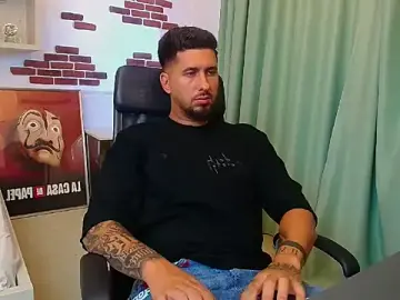 Stripchat Best Webcam of LoganStroud