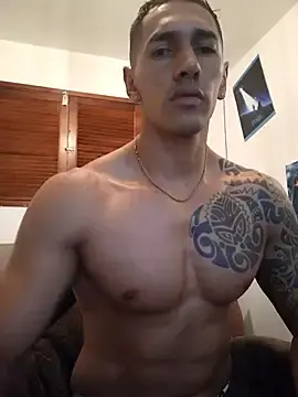Stripchat Best live sex cam show of Joylopez_fit