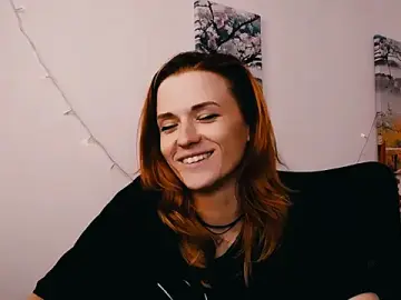 Stripchat Live Sex Cam of PeppyMia