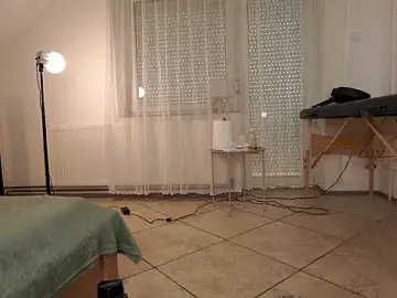 Stripchat Sex Cam of foxeslovefoxes