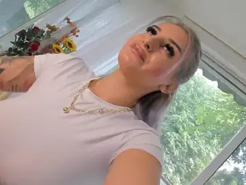 Stripchat Live Porn of Ella_Vee