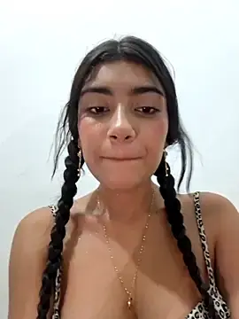 Stripchat Nude Webcam of Sweed-virgin-pussy