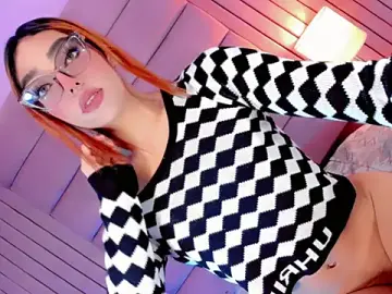 Stripchat Free Live Porn of Camille_deluxe