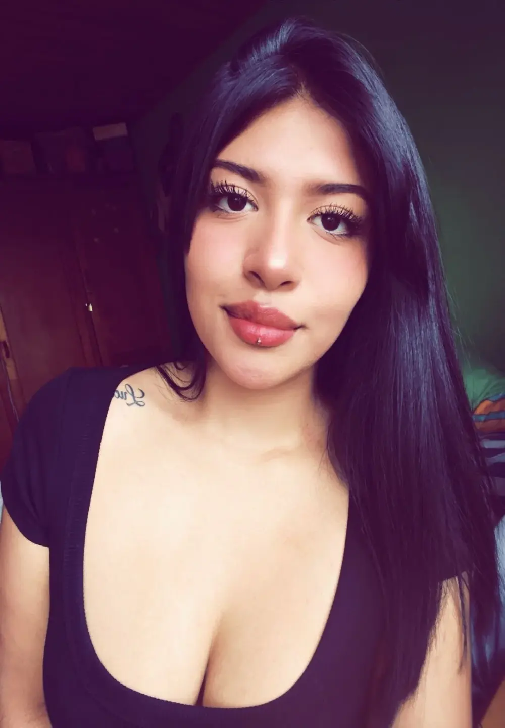 melanie_18_