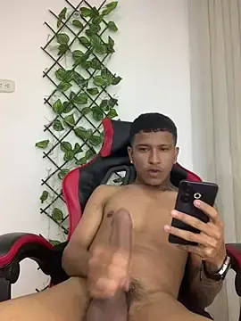 Stripchat Adult Webcam of Anthony_clark1