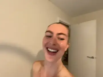 Stripchat Private Sex Chat of Lola_RaeX