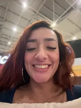 Stripchat Free Live Porn of ariiel_
