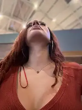 Stripchat Live Sex of ariiel_