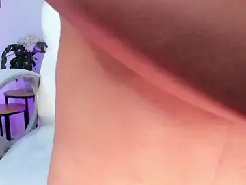 Stripchat Live Sex Cam of July_Adams