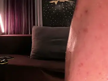 Stripchat Live Sex Cam of OliverSport