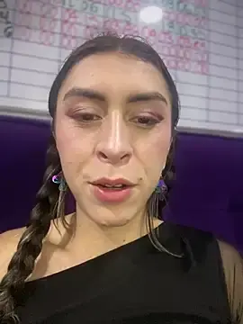 Stripchat Nude Webcam of Sara_Davina