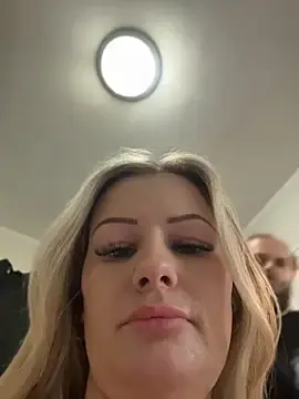 Stripchat Live Porn of LoveShae_