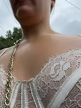 Stripchat Live Sex Cam of AdelRich