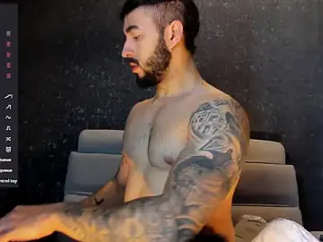 Stripchat Sex Cam of MarkWalker__