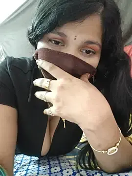 Stripchat Adult Webcams of Shaniyaloveyou32