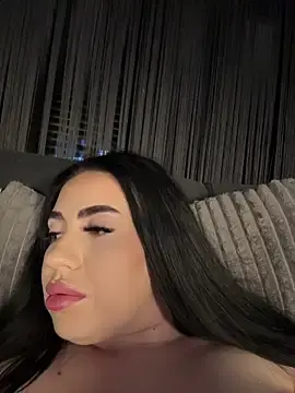 Stripchat Live Sex Cam of Andrestarr