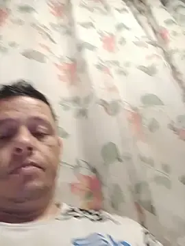 Stripchat Sex Cam of IgoramorimGG