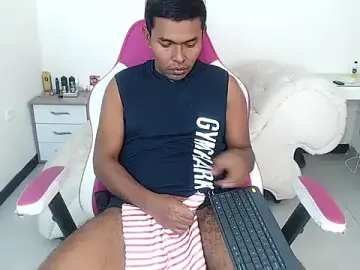 Stripchat Watch Live Sex Cams of Adam_Morgan2
