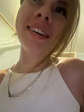 Stripchat Live Porn of NyxBloom