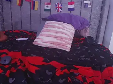 Stripchat Free Porn Cam of rubihops
