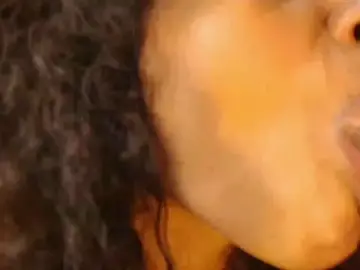 Stripchat Free Live Porn of AntonellaHall_