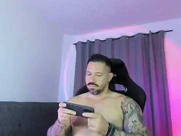 Stripchat Best Webcam of Pierre_Vidal