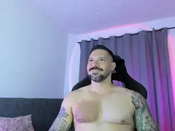 Stripchat Free Live Porn of Pierre_Vidal