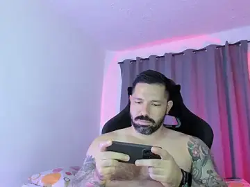 Stripchat Best live sex cam show of Pierre_Vidal