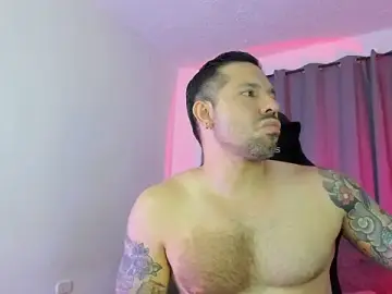 Stripchat Watch Live Sex Cams of Pierre_Vidal