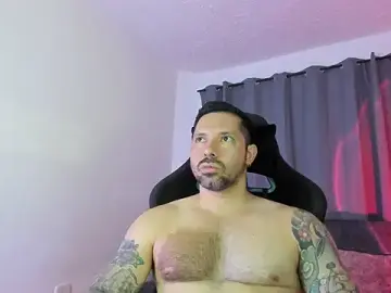 Stripchat Best Webcam of Pierre_Vidal