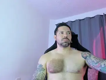 Stripchat Best live sex cam show of Pierre_Vidal