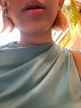 Stripchat Nude Webcam of SweetBunnyGF