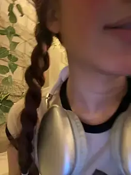 Stripchat Live Porn of SweetBunnyGF