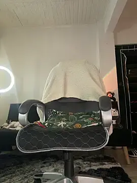 Stripchat Best live sex cam show of aly_golden_