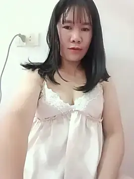 Stripchat Free Porn Cam of Bondgirl_9