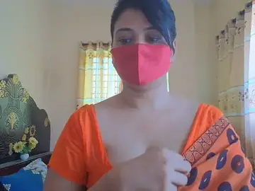 Stripchat Free Live Porn of Elena_cruz5