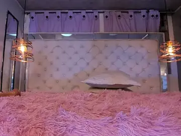 Stripchat Best live sex cam show of Skyler-rouse