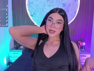 Stripchat Sex Cam of RoseCassie