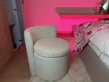 Stripchat Live Sex Cam of xo_madeline