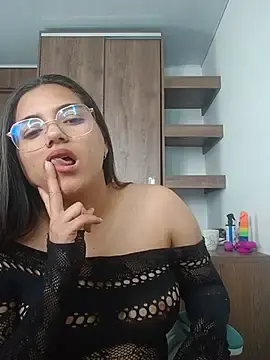 Stripchat Best Webcam of Renata_lizcano