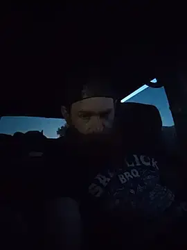 Stripchat Live Sex Cam of YourFavoriteDaddy-2-4-69