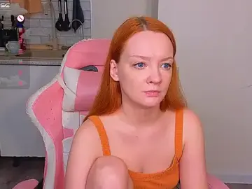 Stripchat Live Sex Cam of Radiants_two