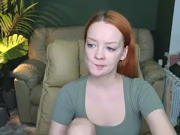 Stripchat Live Sex Cam of Radiants_two