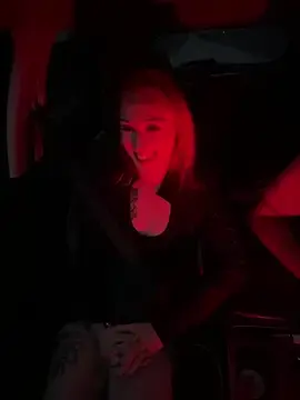 Stripchat Live Porn of ThornsandHoney