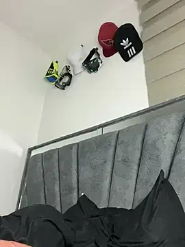 Stripchat Live Porn of alaia_princess